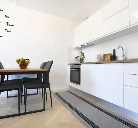 Apartmani Plazina Petrcane Exterior photo
