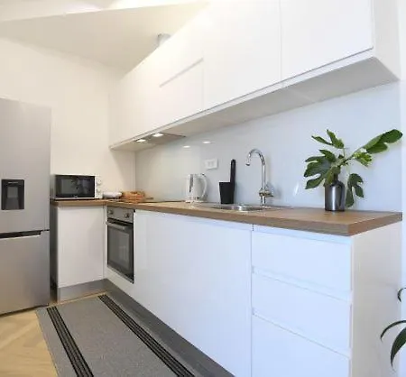 Apartmani Plazina Petrcane Exterior photo