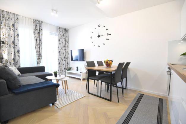 Apartment Plazina *